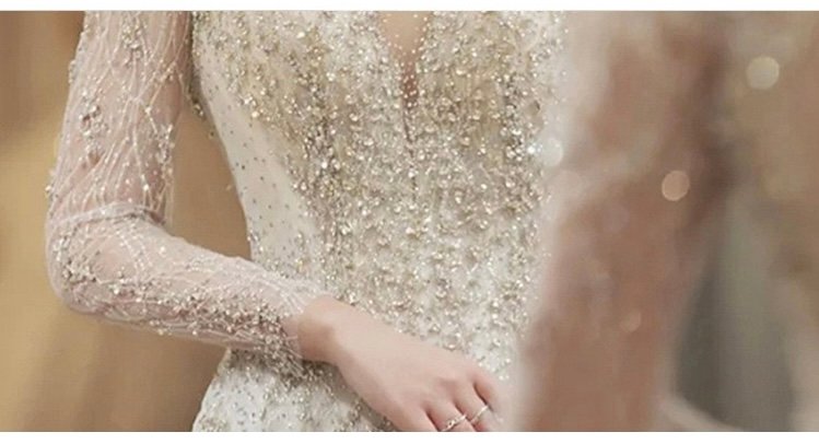 Wedding dress